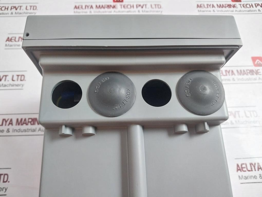 Honeywell Uda2182-cc1-nn2-nn-n-p0C0-ee Universal Dual Analyzer 240Vac 50/60Hz