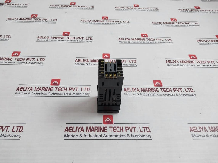Honeywell Udc120T Digital Temperature Controller Dc120 411031000 100-240Vac