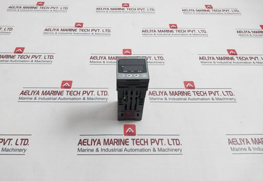 Honeywell Udc120T Digital Temperature Controller Dc120 T11101000 100-240Vac