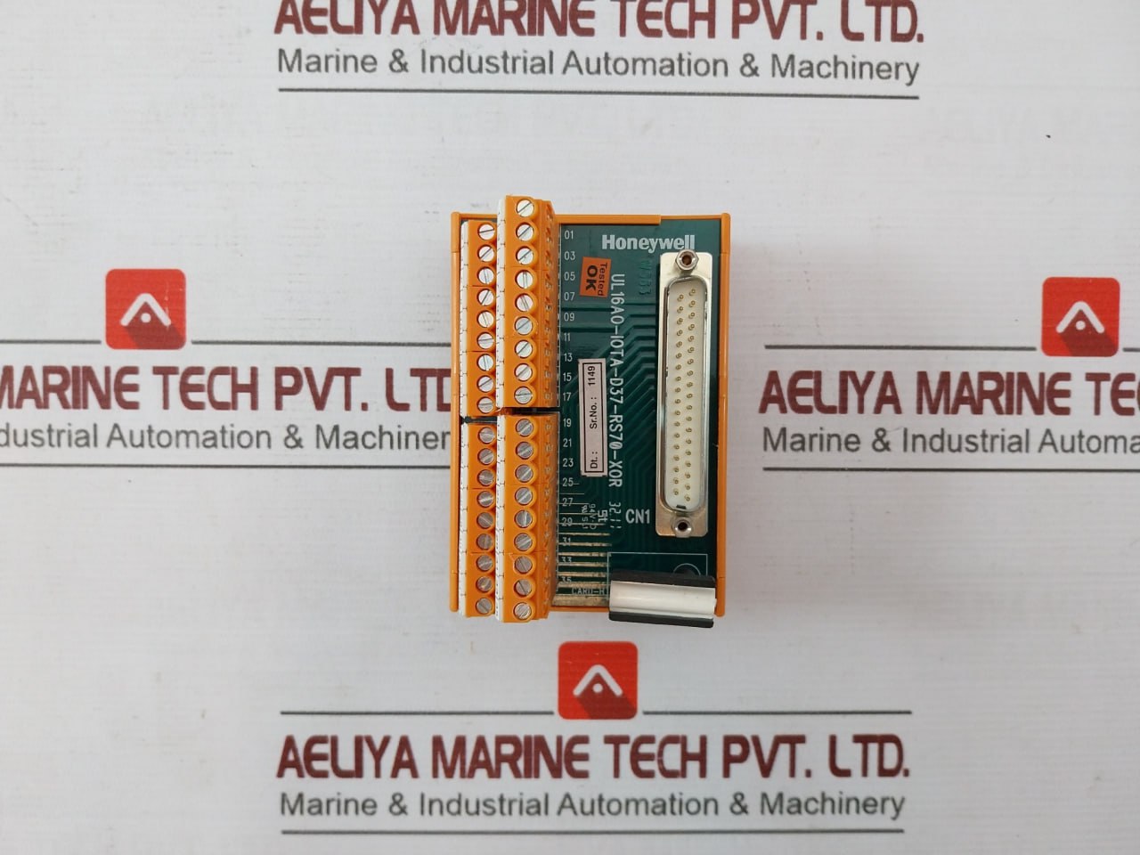 Honeywell Ul16Ao-iota-d37-rs70-xor Input Interface Male Connector 94V-0