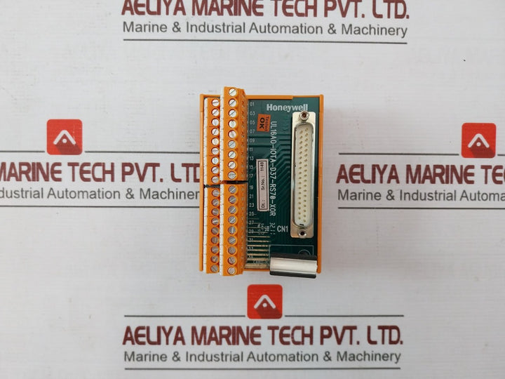 Honeywell Ul16Ao-iota-d37-rs70-xor Input Interface Male Connector 94V-0