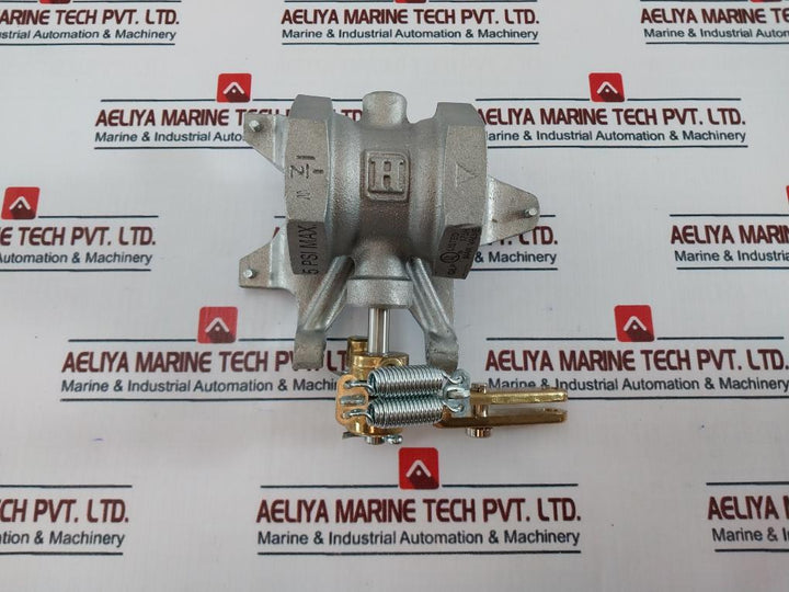 Honeywell V51E 1000 Butterfly Valve 1831 5 Psi Max