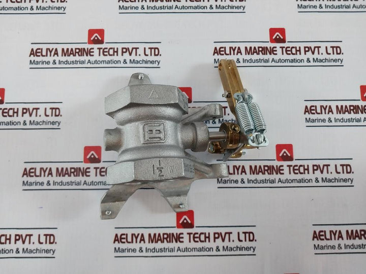 Honeywell V51E 1000 Butterfly Valve 1831 5 Psi Max
