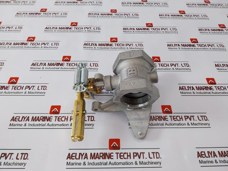 Honeywell V51e 1000 Butterfly Gas Valve 5 Psi Max 1-1/2" Npt