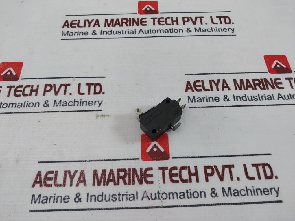 Honeywell V5B110TB3DX156 Micro Switch 16A 1/2HP 125/250VAC