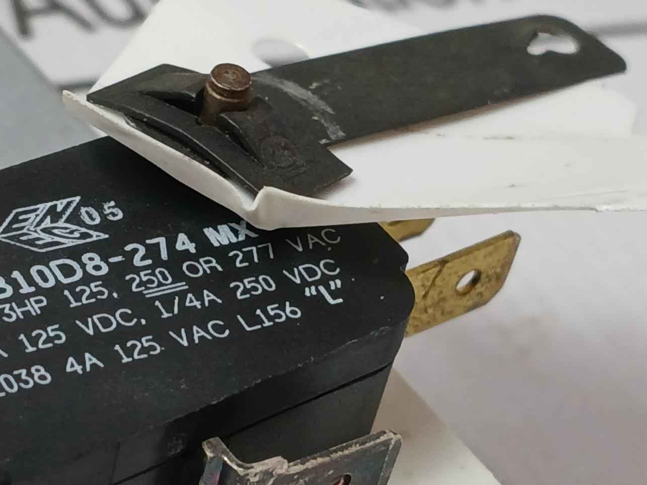 Honeywell V7-7B10D8-274 Microswitch 11A 1/3Hp 125, 250 Or 277 Vac