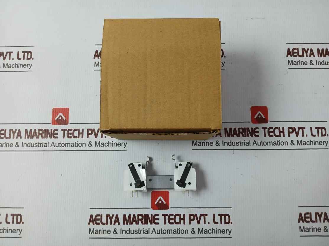 Honeywell V7-7B10D8-274 Microswitch 11A 1/3Hp 125, 250 Or 277 Vac