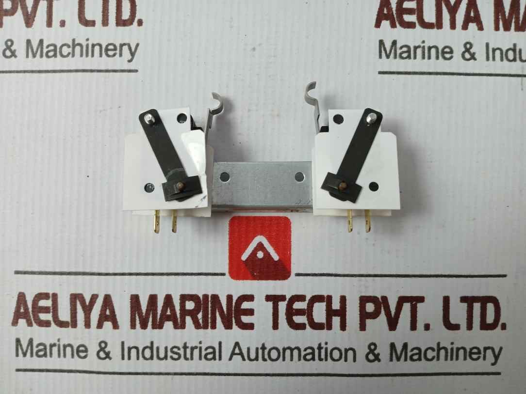 Honeywell V7-7B10D8-274 Microswitch 11A 1/3Hp 125, 250 Or 277 Vac