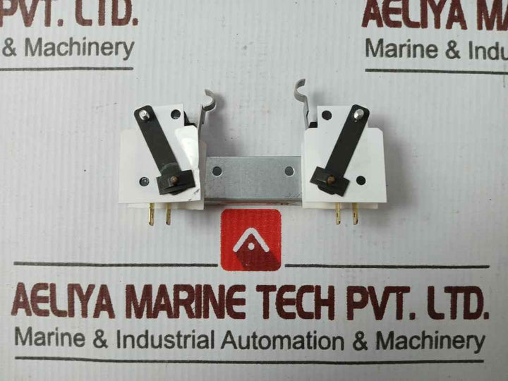 Honeywell V7-7B10D8-274 Microswitch 11A 1/3Hp 125, 250 Or 277 Vac