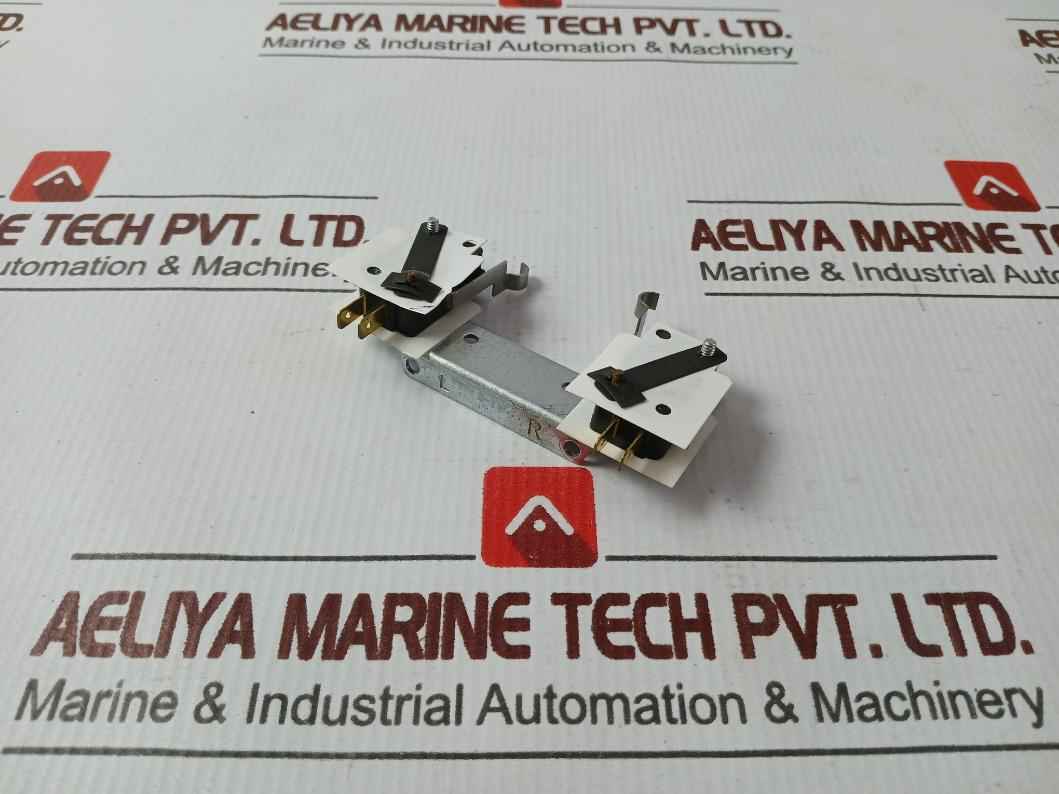 Honeywell V7-7B10D8-274 Microswitch 11A 1/3Hp 125, 250 Or 277 Vac