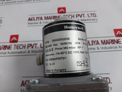 HONEYWELL VE4025S2035 VE4000 Series Gas Valve 220-240VAC 50/60 Hz 16W IP54