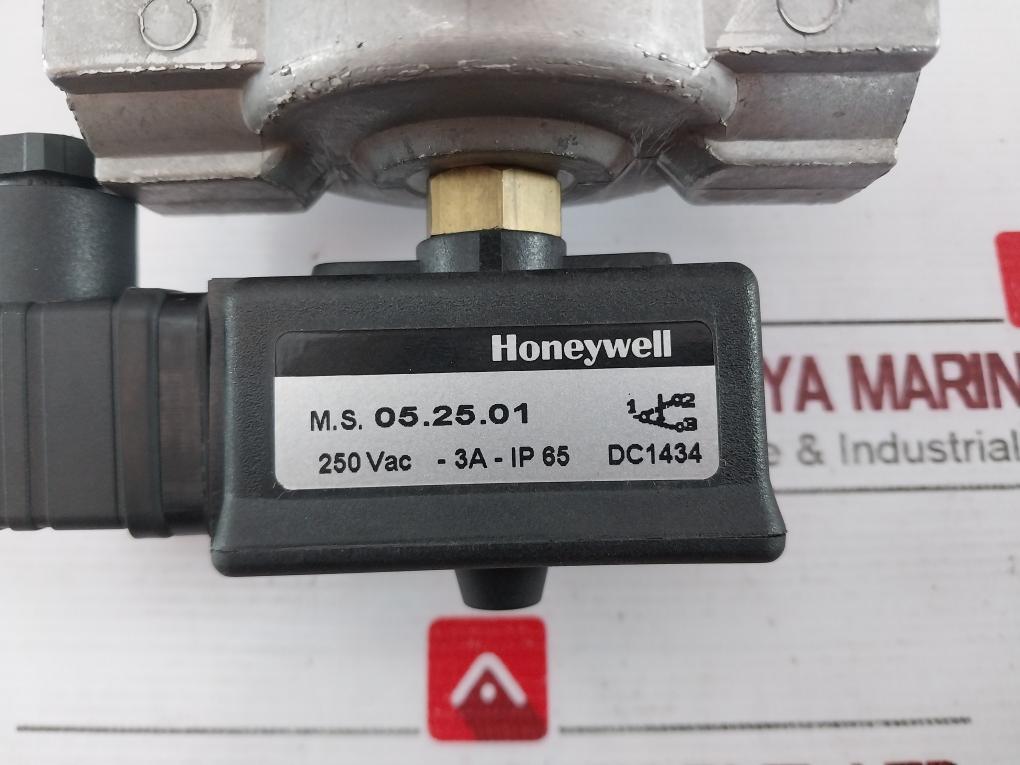 Honeywell Ve4025S2035 Gas Solenoid Valve Ce-0063Ap3075/1 Dc1434