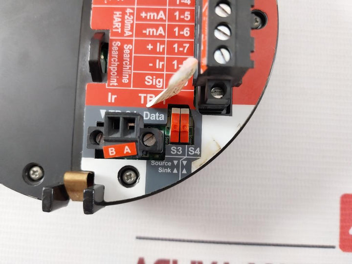 Honeywell Universal Transmitter 4–20 Ma Hart 18–32Vdc 13.2W Max