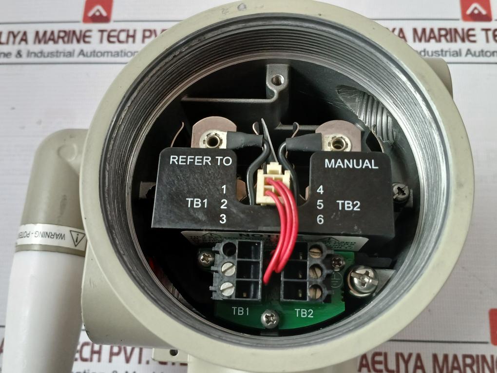 Honeywell Xyr6000 Wireless Corrosion Transmitter 51453543-001 Rev A Ip 66/67