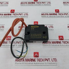 Honeywell Zt 931 Ignition Transformer Switch 14Kv 110/120V 0.25A 50/60Hz