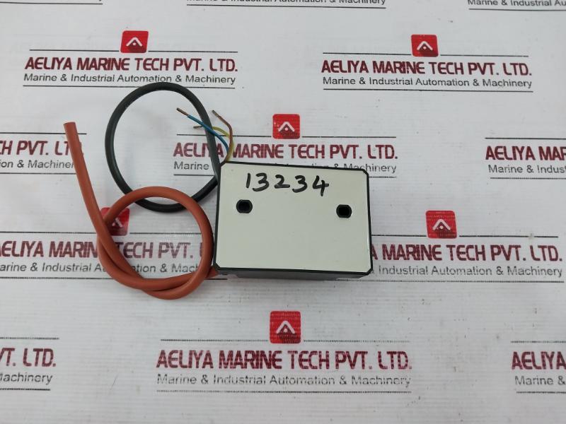 Honeywell Zt 931 Ignition Transformer Switch 14Kv 110/120V 0.25A 50/60Hz