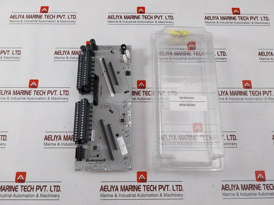 Honeywell Cc-tdob11 Digital Output Module En2022-2178 24Vdc E108467