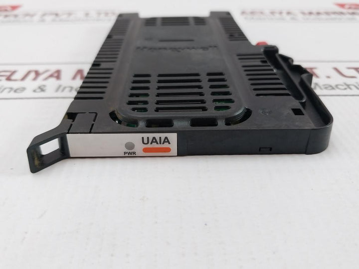 Honeywell Cc-uaia01 Analog Input Isolator +24V Dc 62Ma