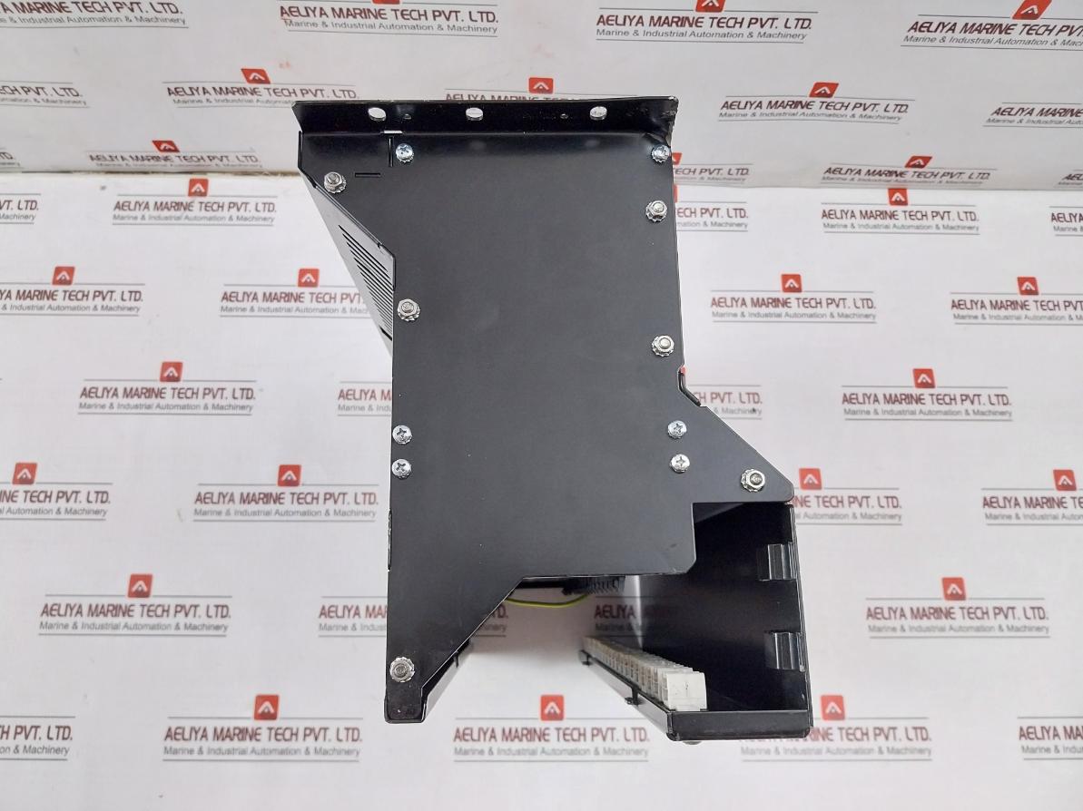 Honeywell Iochas-0002S Plc I/O Chassis Rack Rev 2.0 5V Dc 100 Ma