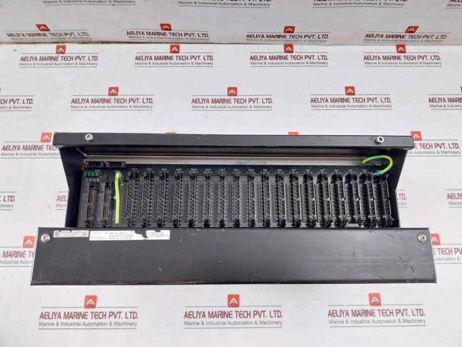 Honeywell Iochas-0002S Plc I/O Chassis Rack Rev 2.0 5V Dc 100 Ma