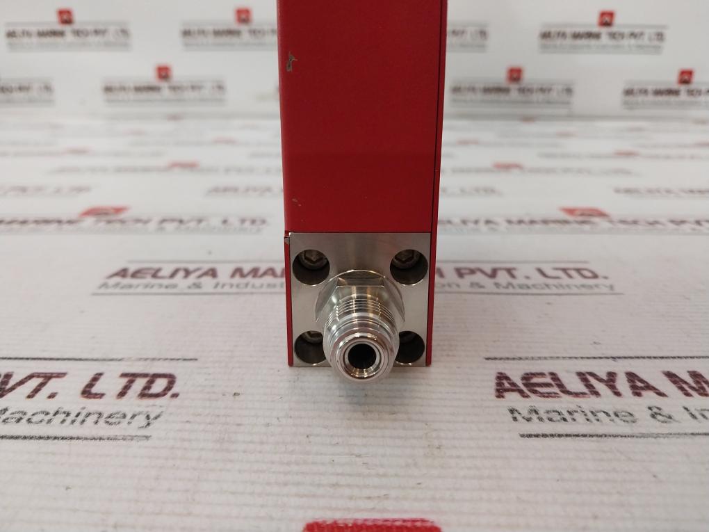Horiba Stec N100 Sec-n112Jm Mass Flow Device, Valve C Treat, N2, 4Crl