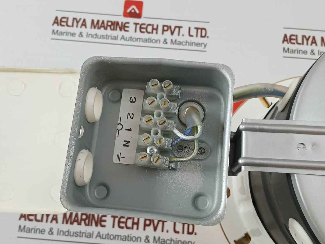 Hovik Lys Tc-t18W.100W Adjustable Brass Lamp 220V/60Hz 5P