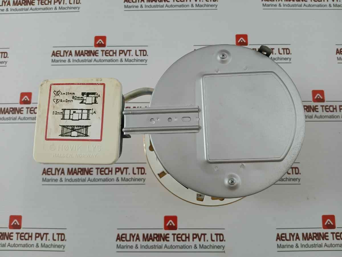 Hovik Lys Tc-t18W.100W Adjustable Brass Lamp 220V/60Hz 5P