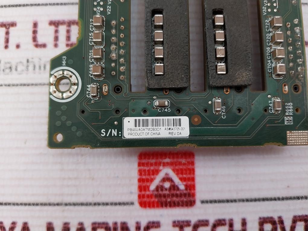 Hp 01015550A-756-g Sas Backplane Board