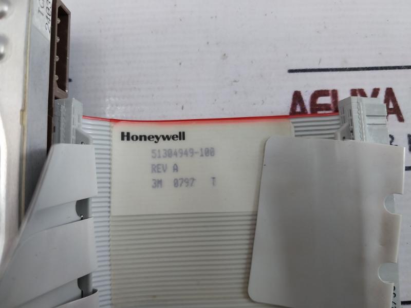 Hp 0950-2625 Hard Drive 4gb W/o Software 51402486-300 Rev: A (Pcb)