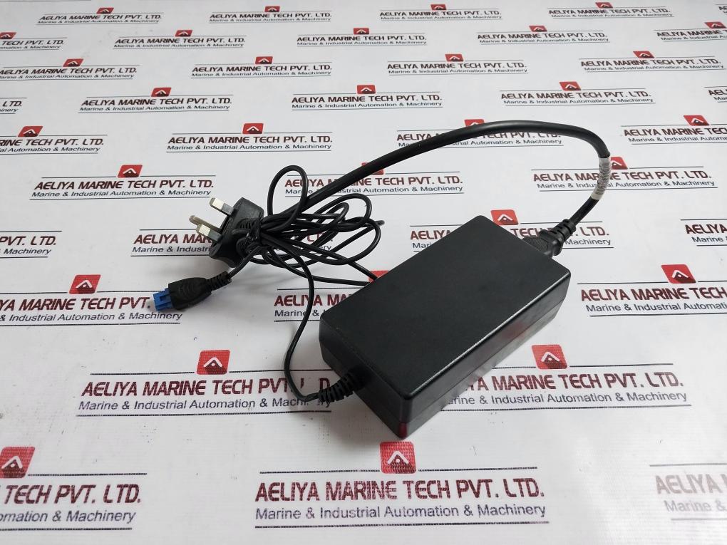 Hp 0957-2093 Ac Power Adapter 100-240V~ 1800Ma 50/60Hz +32V--- 2500Ma