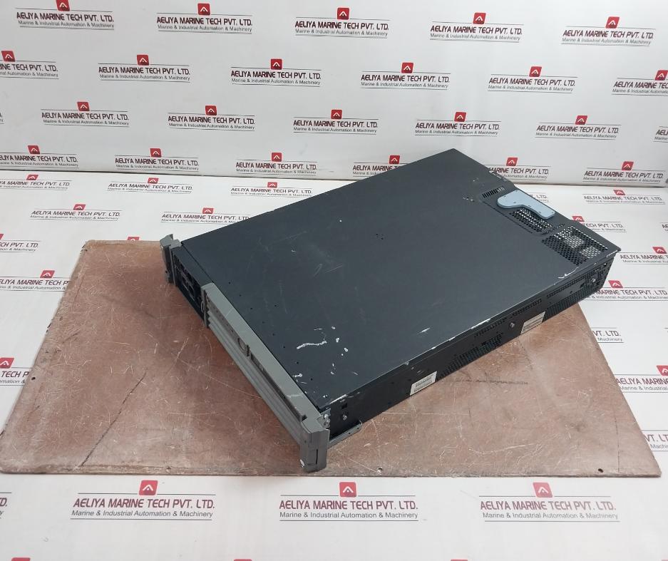 Hp Rx2620 Integrity Server Ab331A Rev.A 8A 100-127V- 50/60Hz Hpc2 10000Rpm
