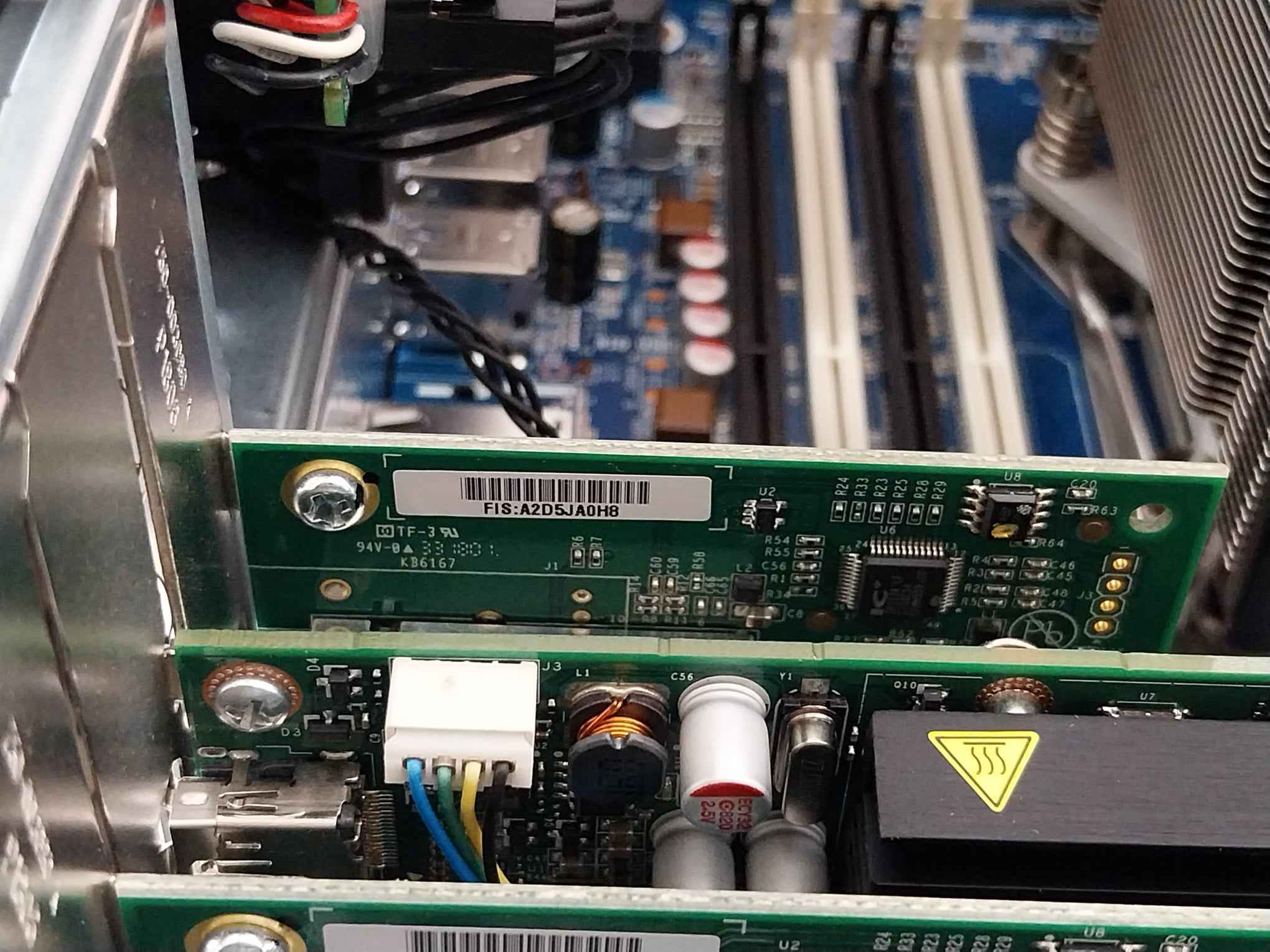 Hp Z440 Workstation 100-240V/9.5A 50-60Hz 700W 8Gb 1Rx8 Pc4-2666V-rd1-11