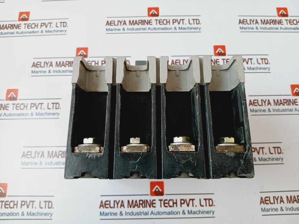 HPL HPL-250C Molded Case Circuit Breaker 4P 250Amp