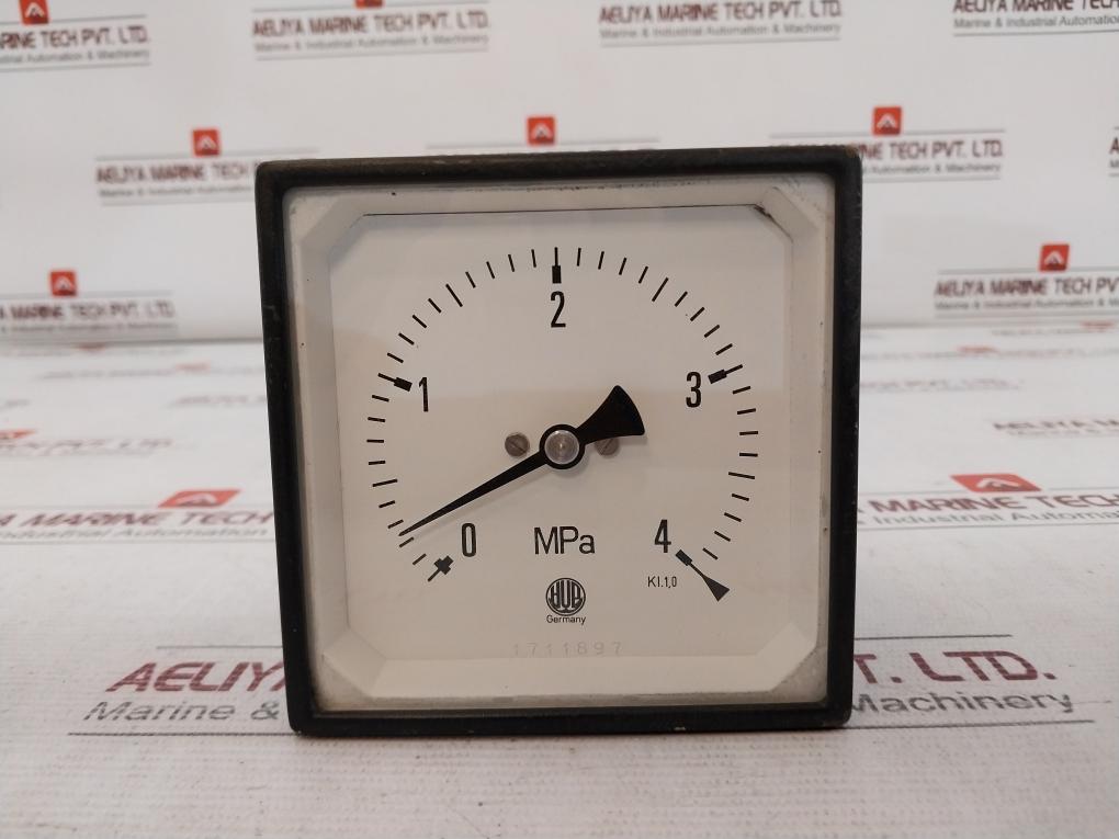 Hub 0 TO 4 MPA Pressure Gauge KL.1,0 1711897
