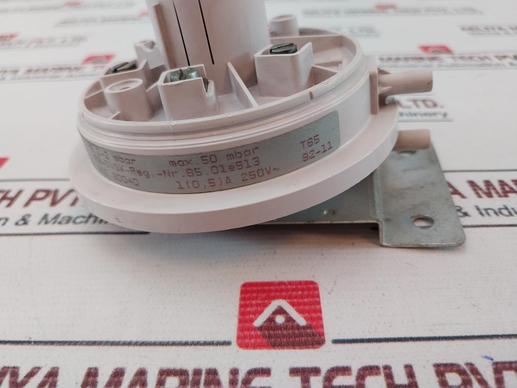 HUBA 602.90040 Differential Pressure Transmitter