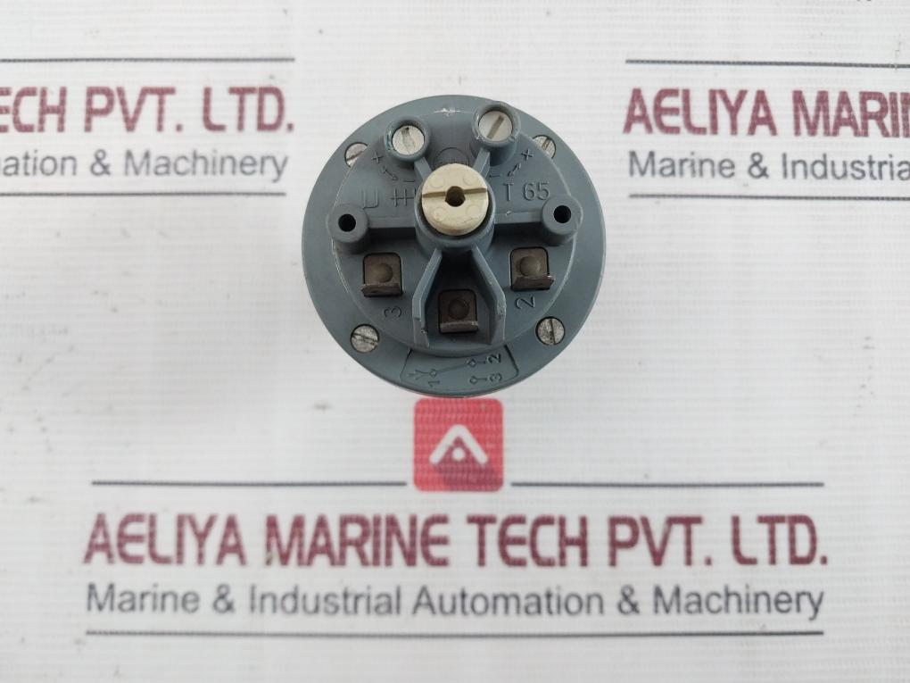 Huba Control 625.9040 Pressure Switch 2-8Mbar 1A 250V