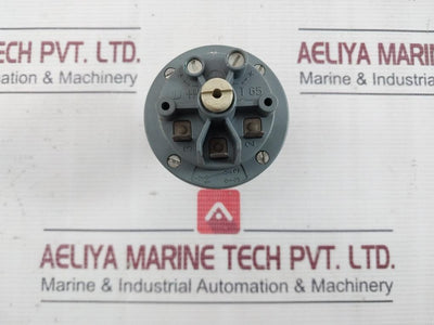 Huba Control 625.9040 Pressure Switch 2-8Mbar 1A 250V
