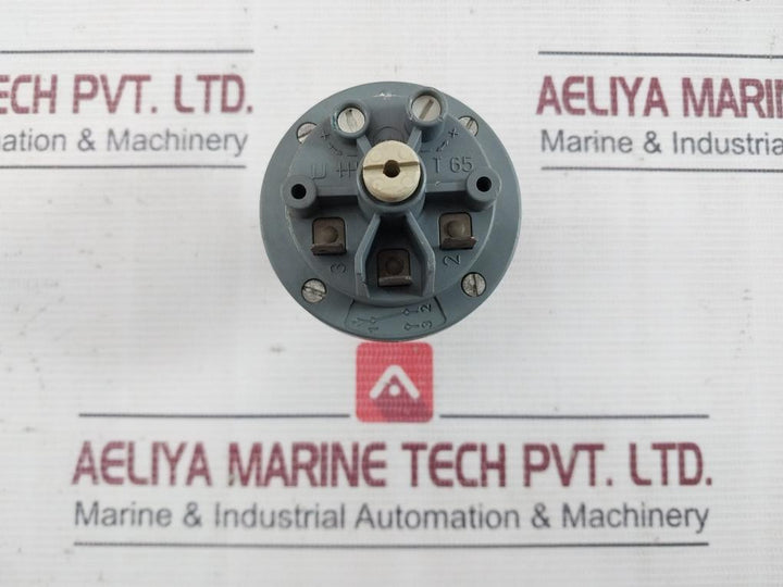 Huba Control 625.9040 Pressure Switch 2-8Mbar 1A 250V