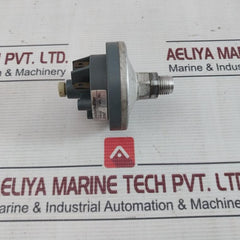 Huba Control 625.9040 Pressure Switch 2-8Mbar 1A 250V