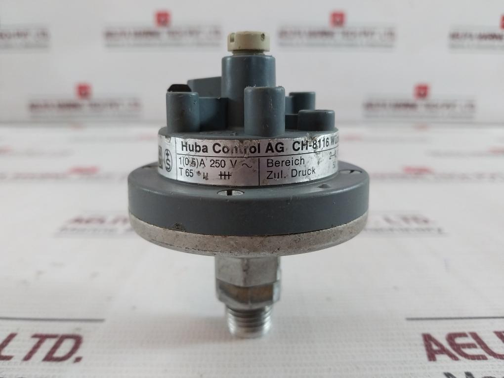 Huba Control 625.9040 Pressure Switch 2-8Mbar 1A 250V