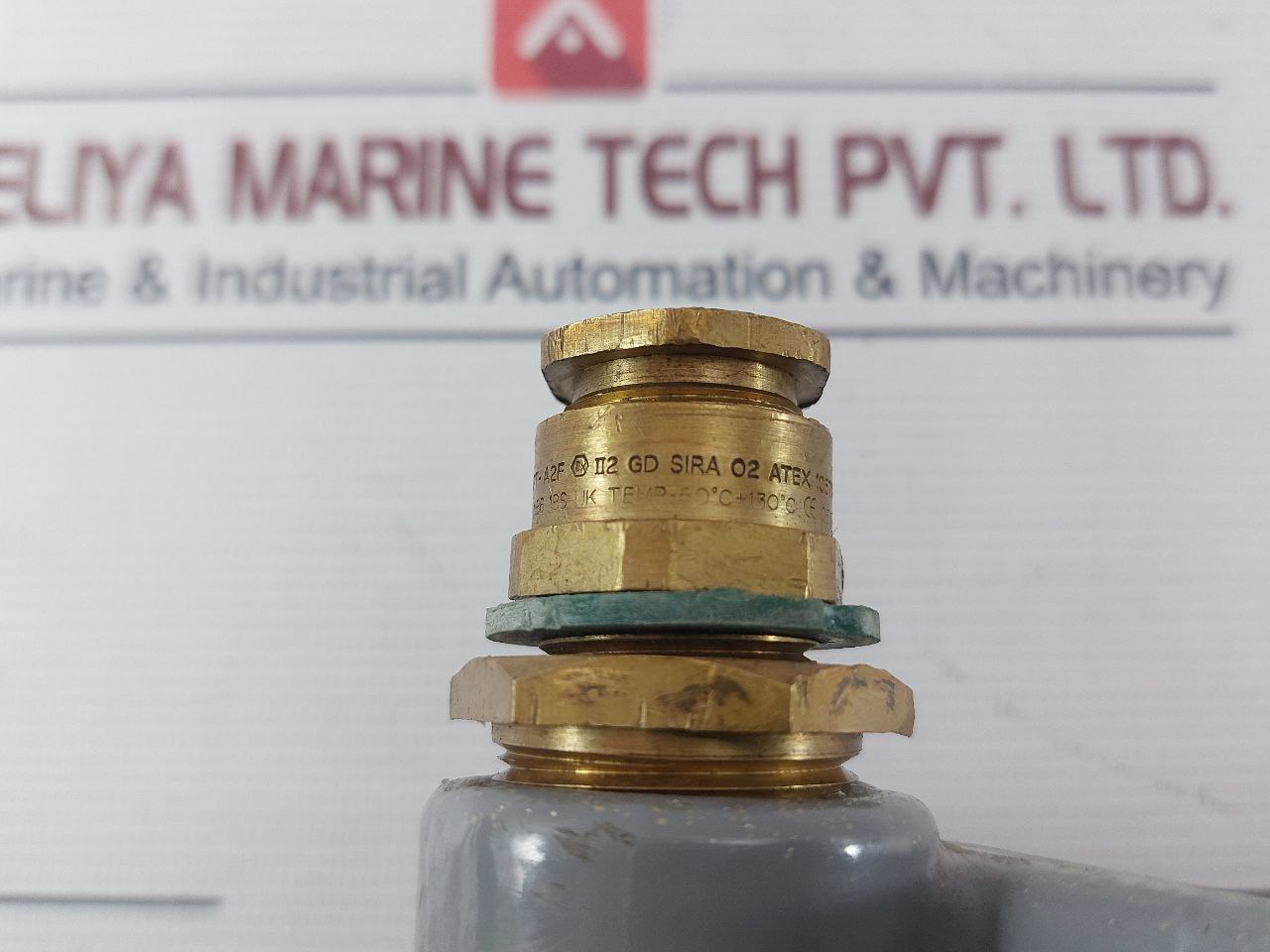 Hubbell 420R7W Pin And Sleeve Receptacle 480Vac