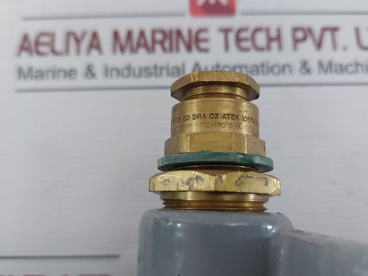 Hubbell 420R7W Pin And Sleeve Receptacle 480Vac