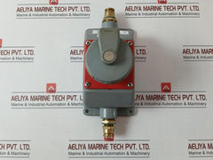 Hubbell 420R7W Pin And Sleeve Receptacle 480Vac