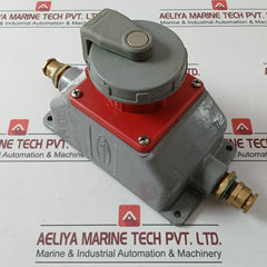 Hubbell 420R7W Pin And Sleeve Receptacle 480Vac