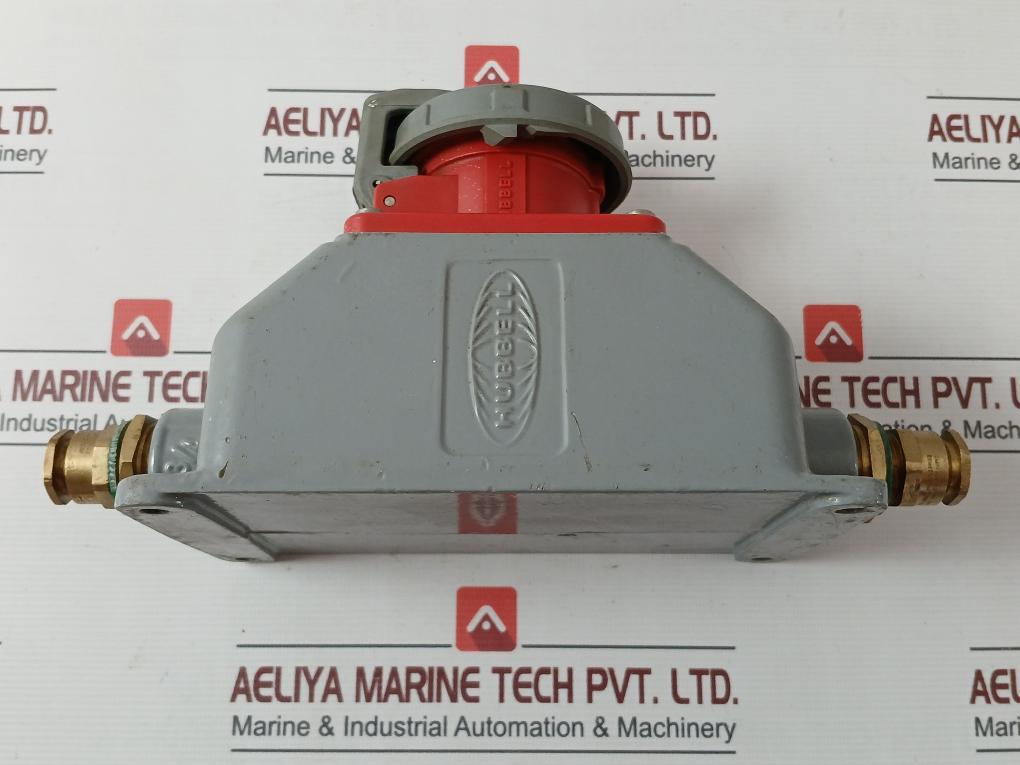 Hubbell 420R7W Pin And Sleeve Receptacle 480Vac