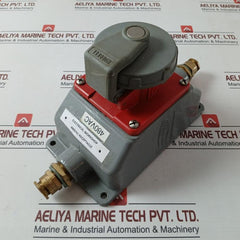 Hubbell 420R7W Pin And Sleeve Receptacle 480Vac
