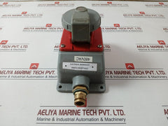 Hubbell 420R7W Pin And Sleeve Receptacle 480Vac