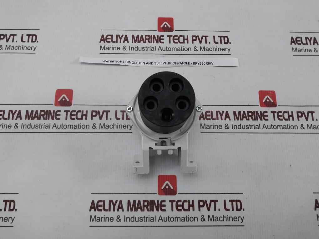 Hubbell Bry330R6W Watertight Single Pin And Sleeve 12 Mm 690V~