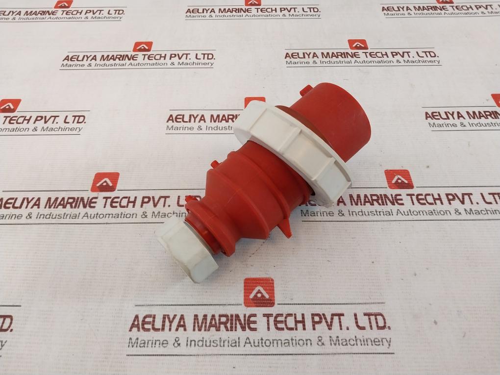 Hubbell C532P6W Pin And Sleeve Plug 32A Ip67 200/346-240/415