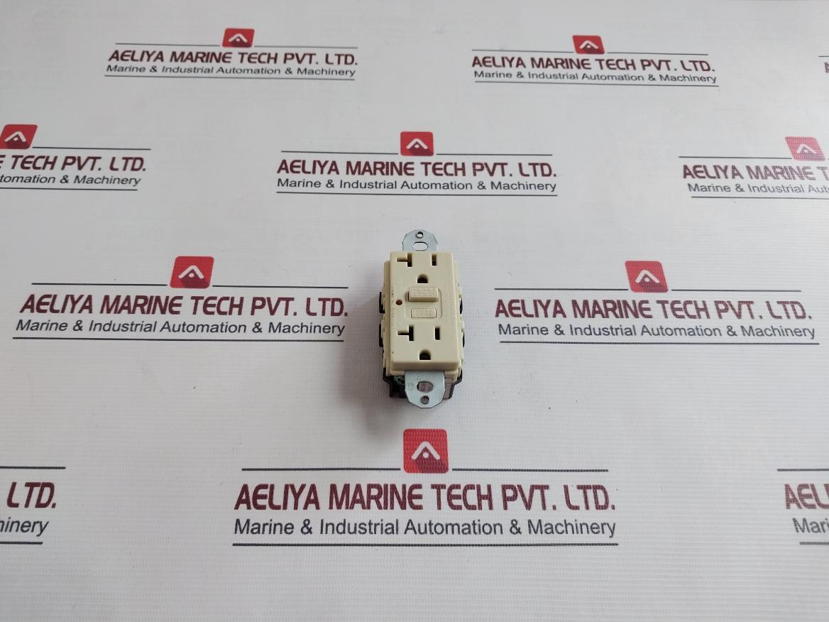 Hubbell Gf20Il Circuit Guard Ground Fault Duplex Ivory 2 Pole 20 Amp 125V 60Hz